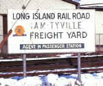 Amityville-Freight-Yard-sign_team-track-1968.jpg (23052 bytes)
