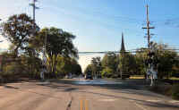 Cathedral Avenue crossing_10-16-16_DaveMorrison.jpg (101523 bytes)