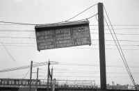 Freight Yard-Warning Sign-New Lots-Bklyn-1946 (Weber).JPG (74900 bytes)