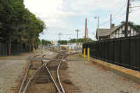 LIRR-OysterBayYard-080110AlCastelli.jpg (125063 bytes)