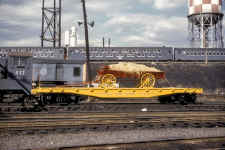 LIRR Flatcar 494976-Replica 1885 Piggyback Farmers' Train-MPShops - 10-60 (Rugen-Keller).jpg (111393 bytes)