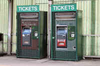 LIRR_Ticket-Vending-Machine_Lock-Box_Nostrand-Ave_12-27-13_RonYee.jpg (93975 bytes)