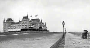 Oriental Hotel Coney Island Manhattan Beach Shorpy 1903.jpg (65340 bytes)