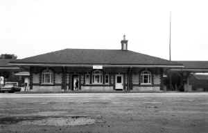 Station-Southampton-View N - 1966 (Keller-Keller).jpg (70611 bytes)