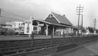 Station-Wantagh-NE-11-12-63 (Lichtenstern-Keller).jpg (80612 bytes)