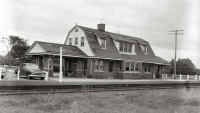 Station-Amagansett-9-1958.jpg (47645 bytes)