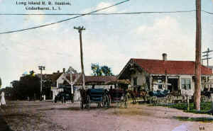 Cedarhurst-Station_viewSE_c.1910.jpg (95695 bytes)