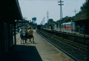 Station-Freeport-View W_1956_Charles V. Brady.jpg (98447 bytes)