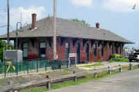 greenportpassstationsouthwestexterior7-31-08.jpg (53295 bytes)