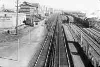 Station-Hillside-2-track Main-Low Platforms-Holban Yard-East-c. 1920.jpg (92091 bytes)