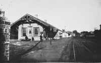 2-Jamaica-SSRR depot relocated adj to LIRR depot-view east-1875.jpg (73207 bytes)