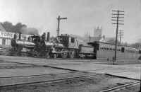 4-Jamaica - 4-4-0 No. 86 and trains W. at old station -c. 1890.jpg (93400 bytes)