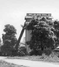 Oyster-Bay_LI_Coal-Co._1940_Huenke.jpg (49218 bytes)