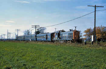 RS3-1560-Train-E at Yaphank-11-5-61.jpg (94204 bytes)