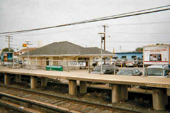Island-Park-Station_6-10-2009.jpg (99963 bytes)