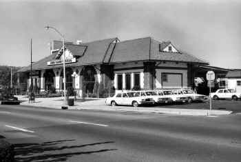 Station-Long Beach-View NW-10-24-90 (Keller-Keller).jpg (123641 bytes)