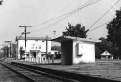Station-Manorville- 1968.jpg (42990 bytes)