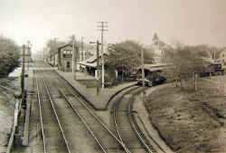 Station-Mineola-c. 1900.JPG (98831 bytes)