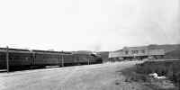 G5s-RPO-Parlor-Car-Train-Montauk-c.1930.jpg (35040 bytes)