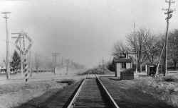 Patchogue South Country Rd 1-19-1930 view east.jpg (95780 bytes)