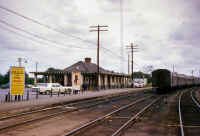Port-Jefferson-Station_viewNE_c.Spring1963+_BradPhillips.jpg (113645 bytes)