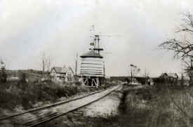Smithtown-station_1878_viewE.jpg (101106 bytes)