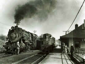 lirr107_2-8-0_Class-H10s_lirr1506-FM-H16-44_Smithtown _viewE_2-1953_John-Krause.jpg (135217 bytes)