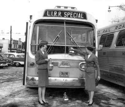LIRR-SPECIAL-bus_Morrison.jpg (109455 bytes)