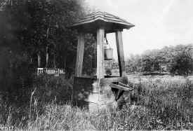 Setauket Water Well -LIRR Valuation Photo - 06-21-1921 (Morrison).jpg (91709 bytes)