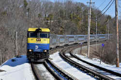 LIRR-512_Train-6609_Cold-Spring-Harbor_3-09-2019_WilliamJSkeats.jpeg (165341 bytes)