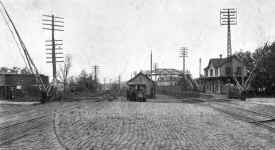 Station-Woodside - 1906.jpg (105019 bytes)