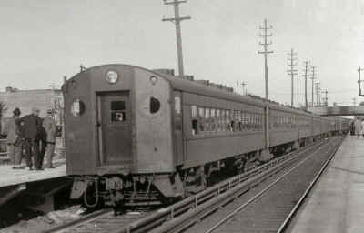 1st-MU-Train_Valley-Stream_via-WHemp-Hemp-Branches_Mineola-10-1926_Keller.jpg (86249 bytes)