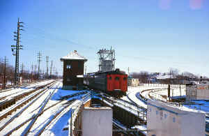 LIRR - W Hemp Local From Yard to Station - Valley Steam - Jan 1971.JPG (140227 bytes)