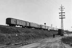 REA-RPO Car 743 on Rear of Train Passing Signal S110 and Switching Track -Spfd. Branch-St. Albans - 02-12-57 (Faxon-Keller).jpg (91066 bytes)